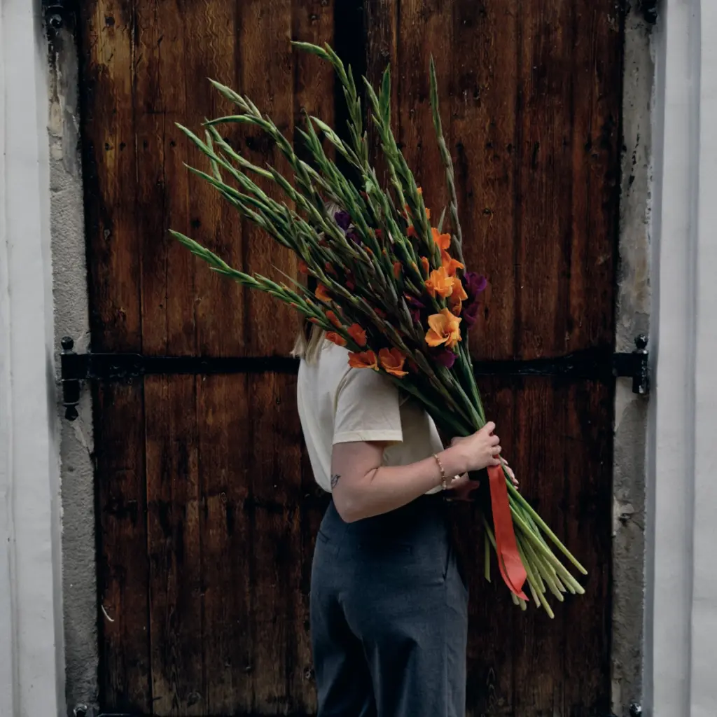 Gladiolus bouquet in different colors, product image 2