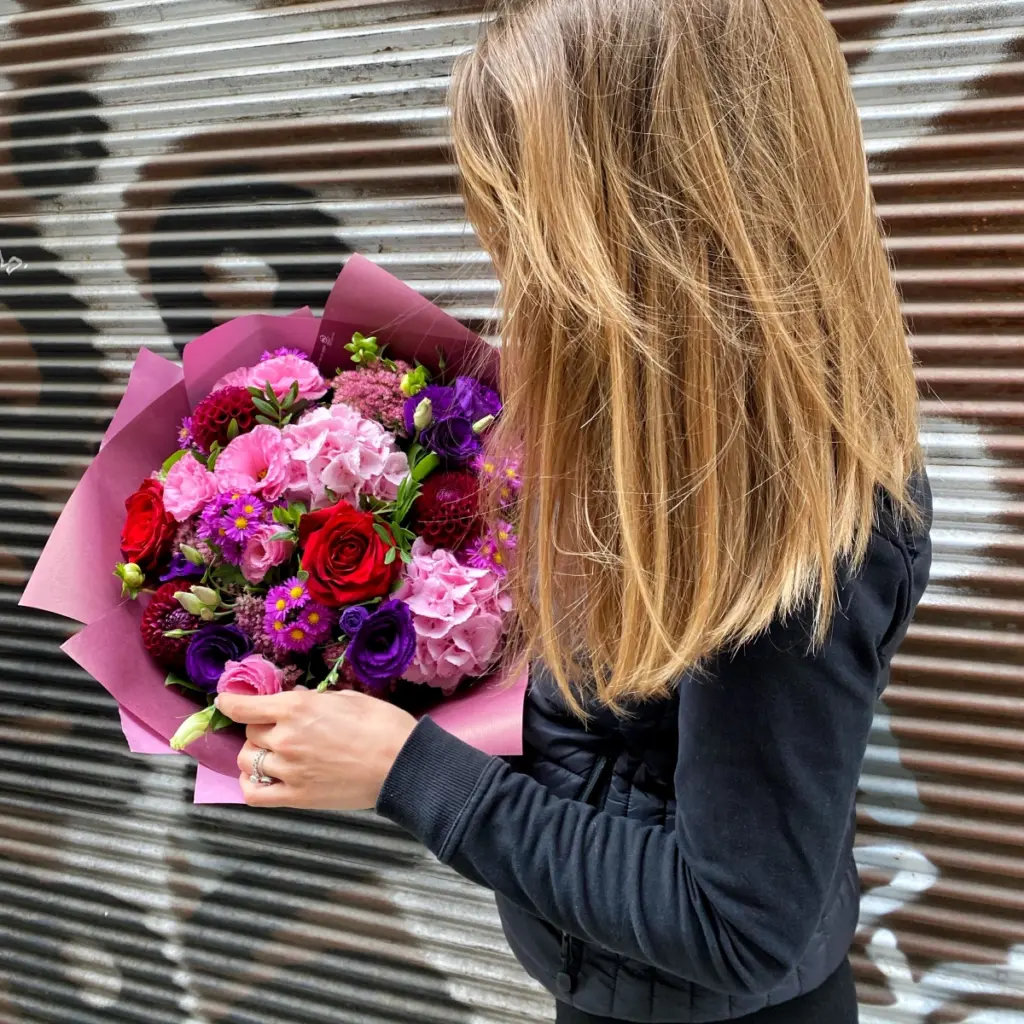 Love letter flower bouquet, product image 2