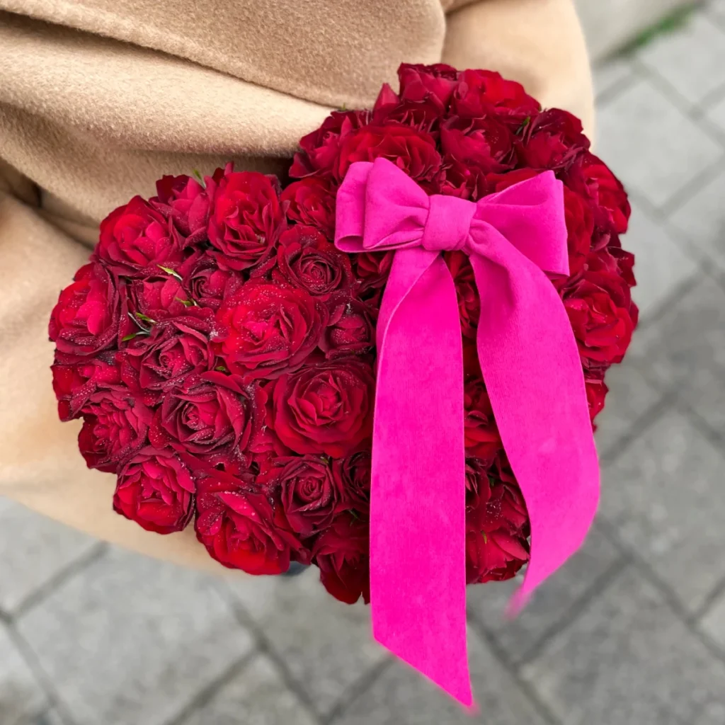 Love forever flowerbox, featured image
