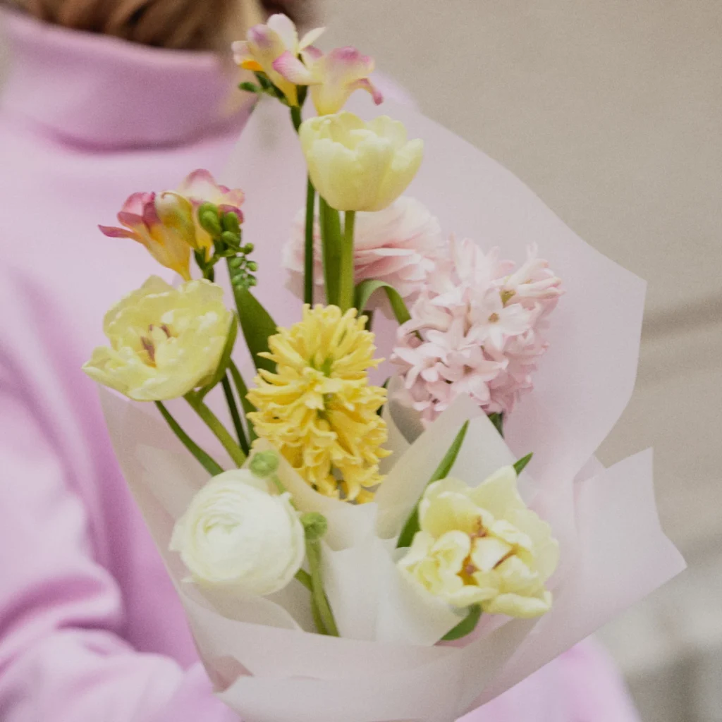 Tavaszi csokor pasztell árnyalatban, termékkép 2